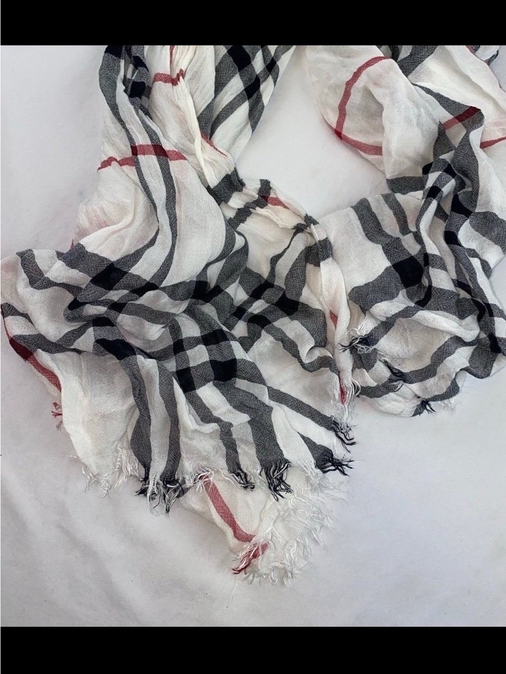 Scarf - Picture 3 of 5